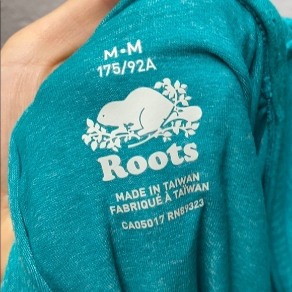 ROOTS full zip up hoodie - Picture 9 of 9